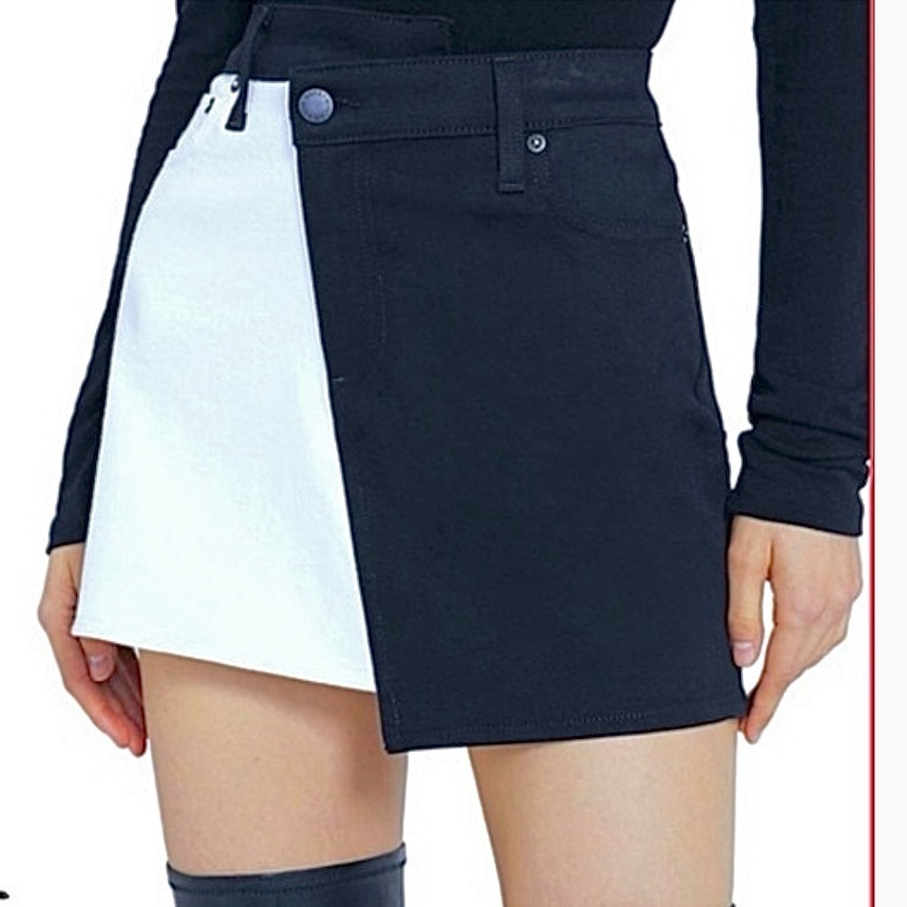 Alice + Olivia Jeans Patchwork Amazing Two Tone Black White Denim Mini Skirt 26